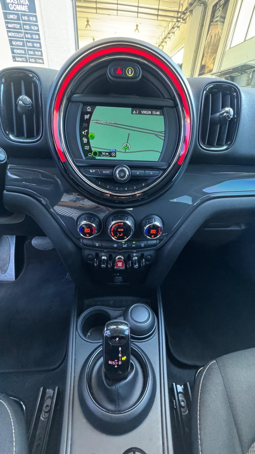 Mini One Countryman 2.0 Cooper D Hype