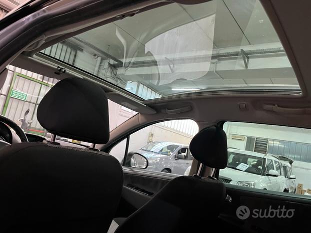 Peugeot 207 1.6 SW molto spaziosa! EURO 5