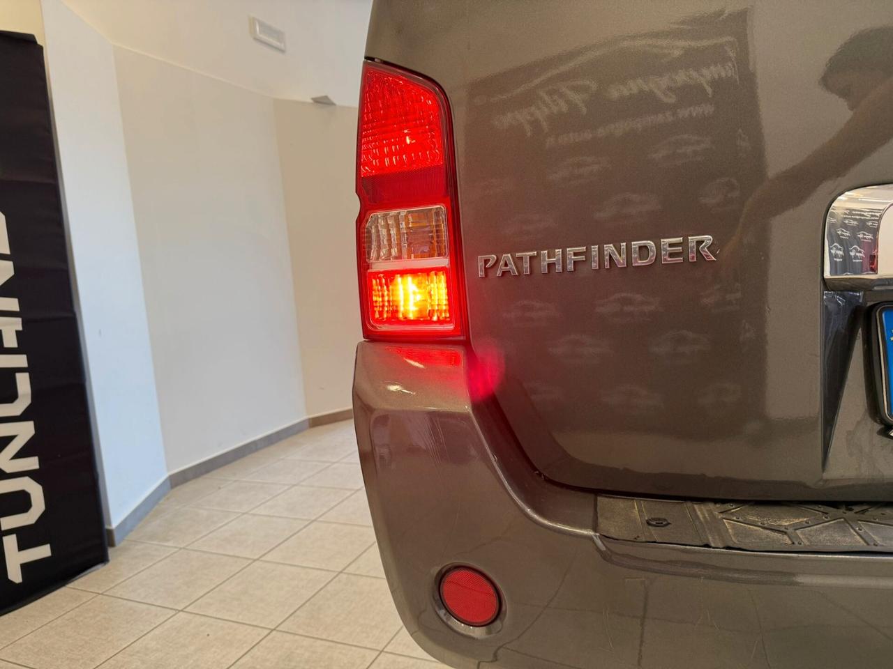 Nissan Pathfinder 2.5 dCi 174cv LE 2006
