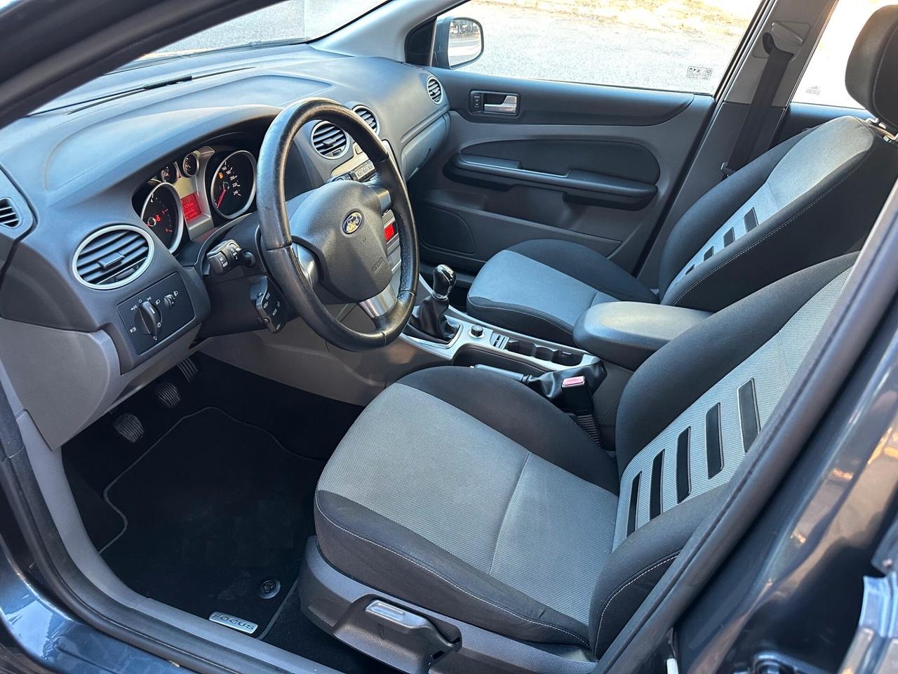 Ford Focus 1.6 TDCi (90CV) SW Ikon