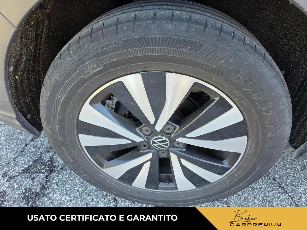 Volkswagen Taigo 1.0 tsi Life 110cv dsg