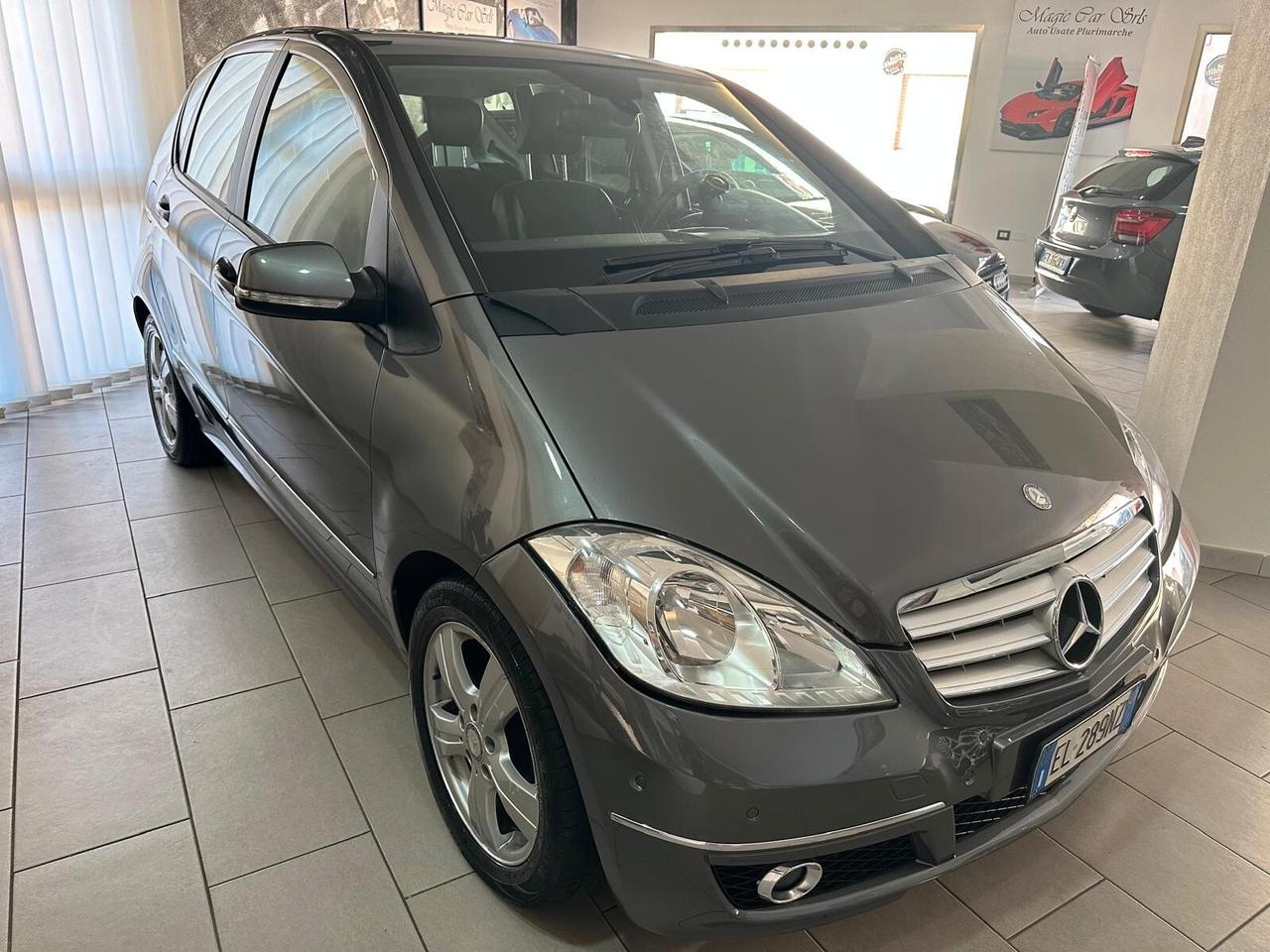 Mercedes-benz A 160 CDI BlueEFFICIENCY Premium
