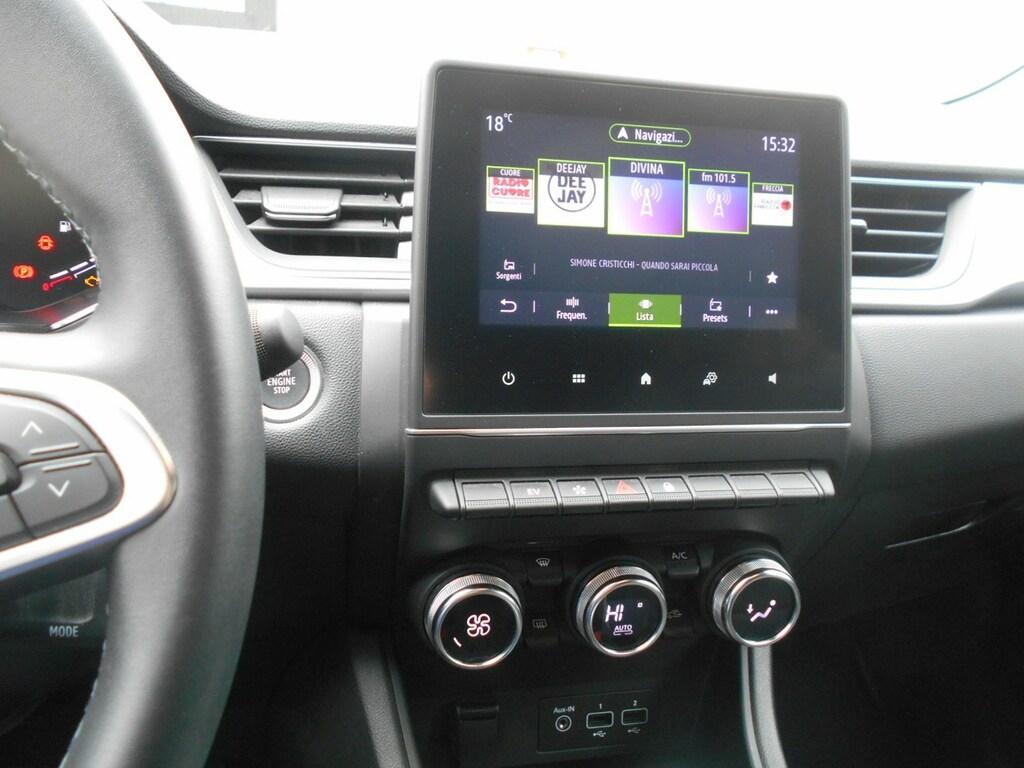 Renault Captur 1.6 Hybrid Techno E-Tech Auto