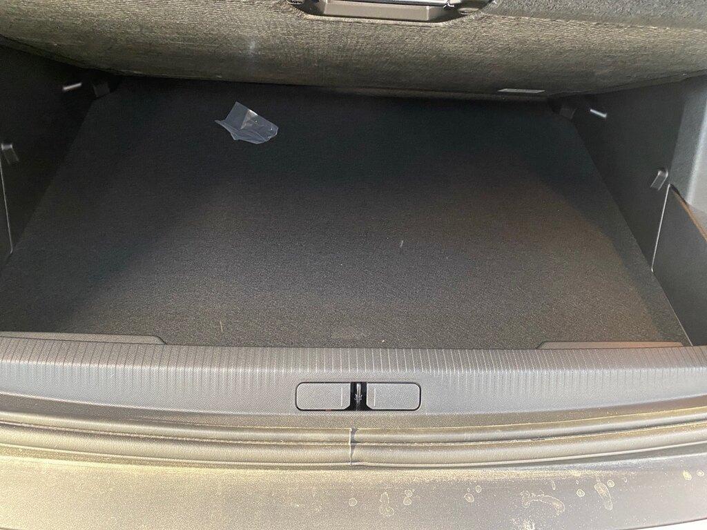 Peugeot 2008 1.2 PureTech Allure EAT8 - PROMO