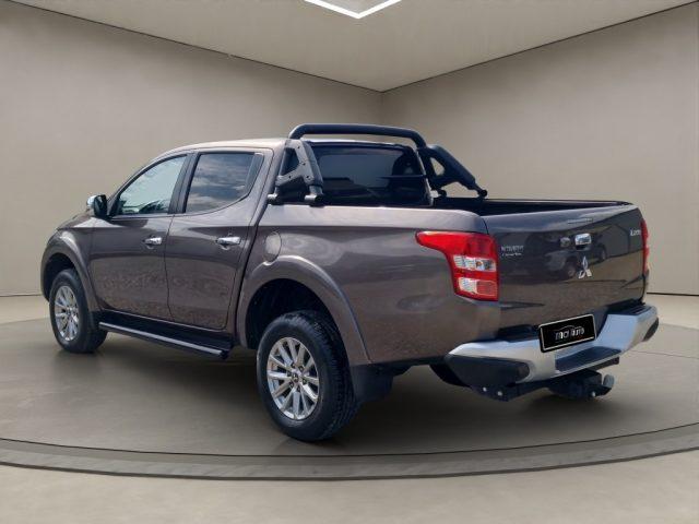 MITSUBISHI L200 2.4 DI-D/181CV Double Cab Intense Hp Mivec