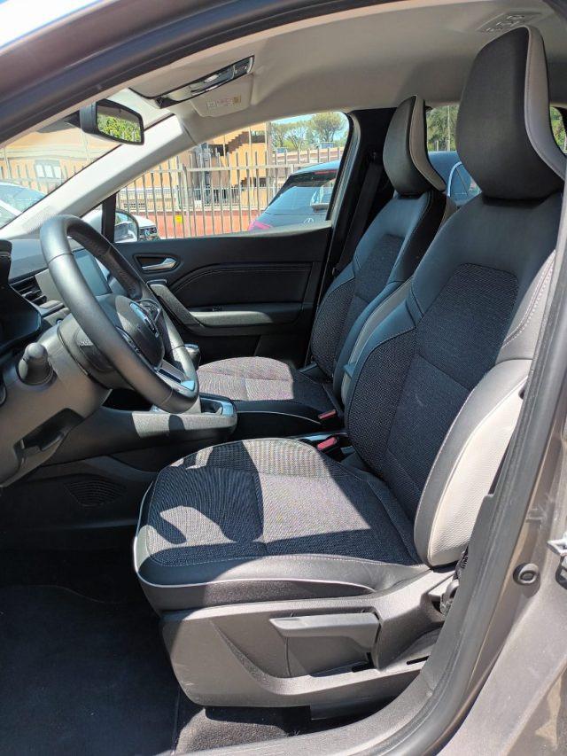 RENAULT Captur 1000 TCE TECHNO 90CV NAVI CARPLAY CAM"17 ITALIA