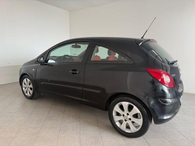 OPEL Corsa 1.2 3 porte Enjoy