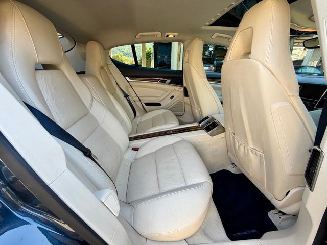 PORSCHE Panamera 4.8 4S
