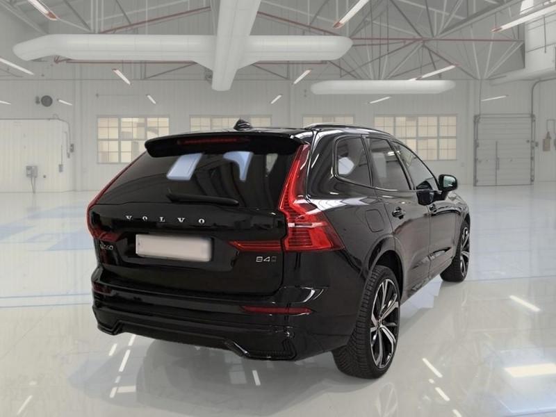 VOLVO XC60 B4 D AWD AUTOMATICO PLUS DARK SUV