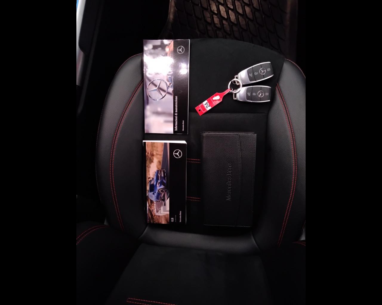 Mercedes-Benz GLB - X247 2019 - GLB 200 d Premium auto