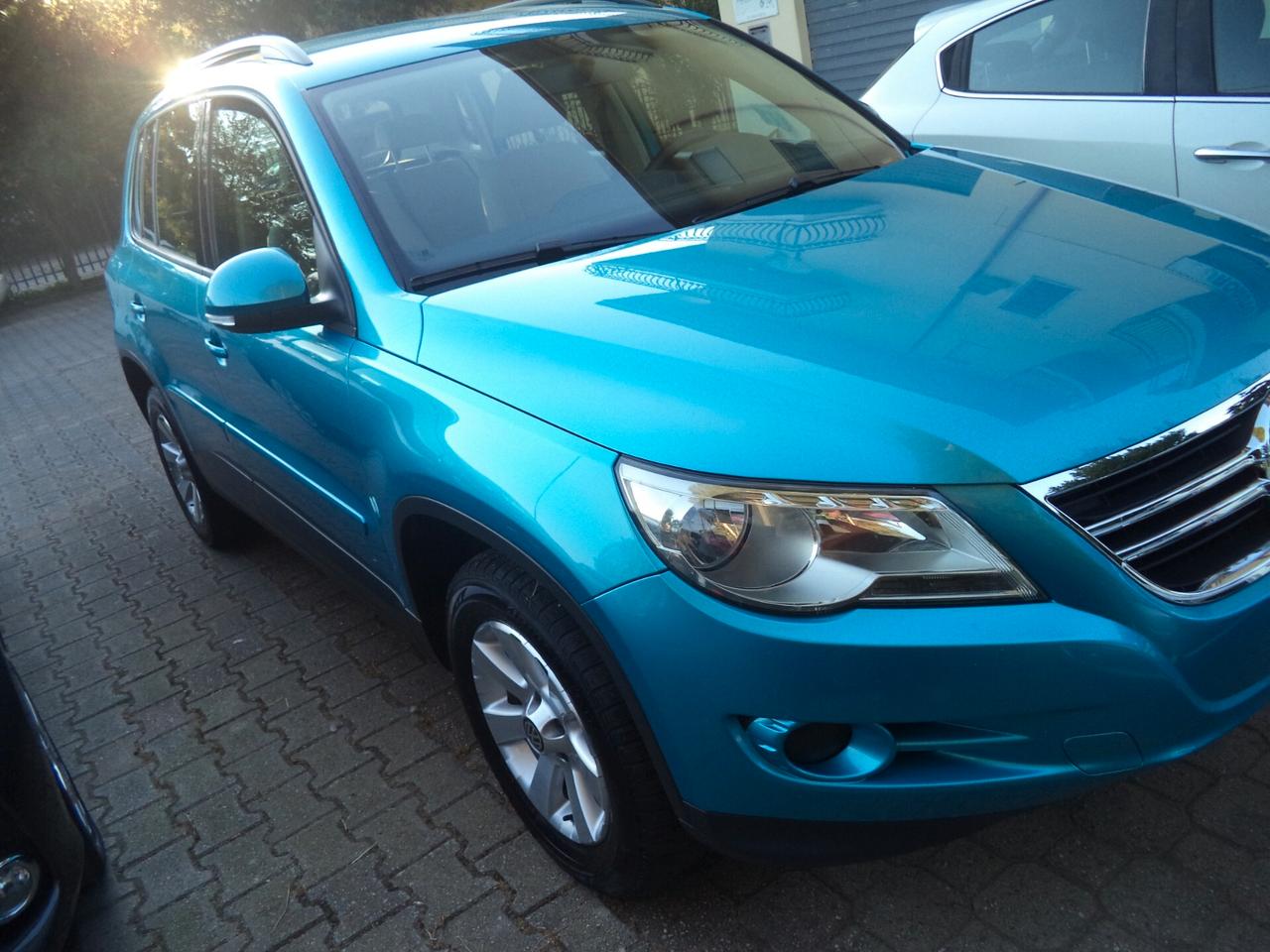 Volkswagen Tiguan 2.0 16V TDI DPF Track & Field (28°)
