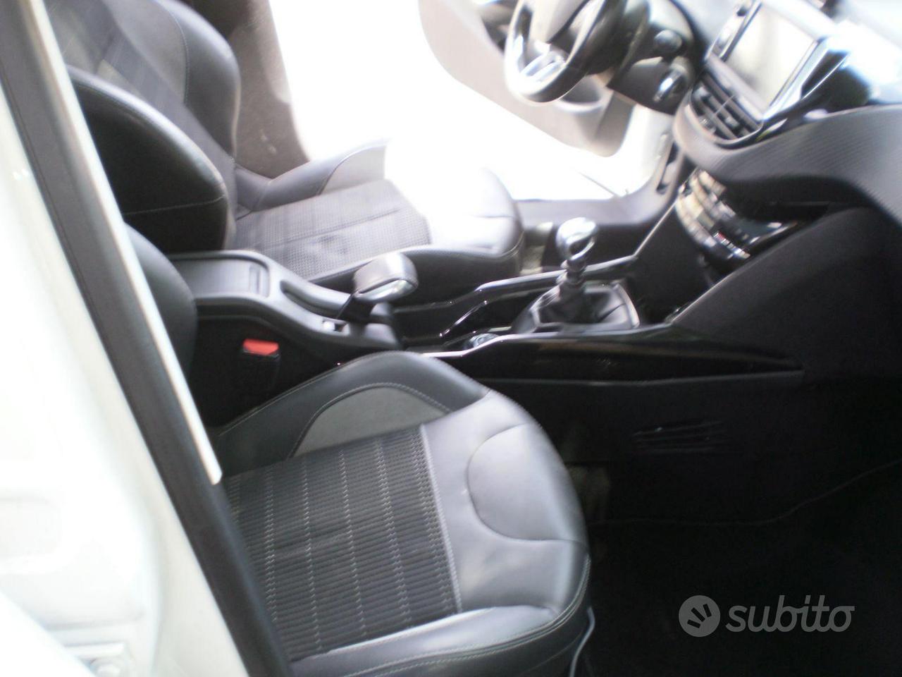 PEUGEOT 2008 C C 1500 DIESEL FULL