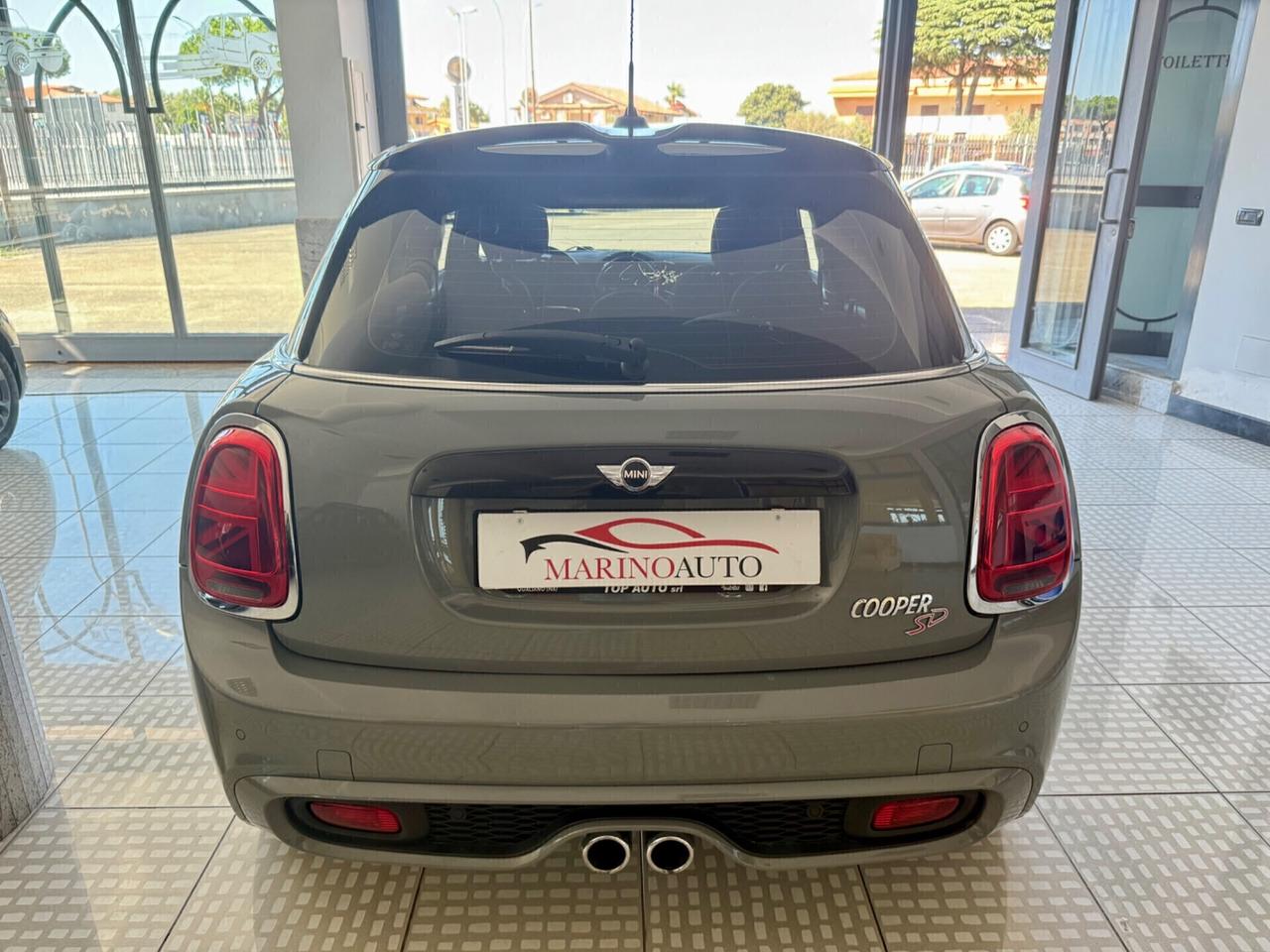 Mini 2.0 Cooper SD aut. Hype 5 porte