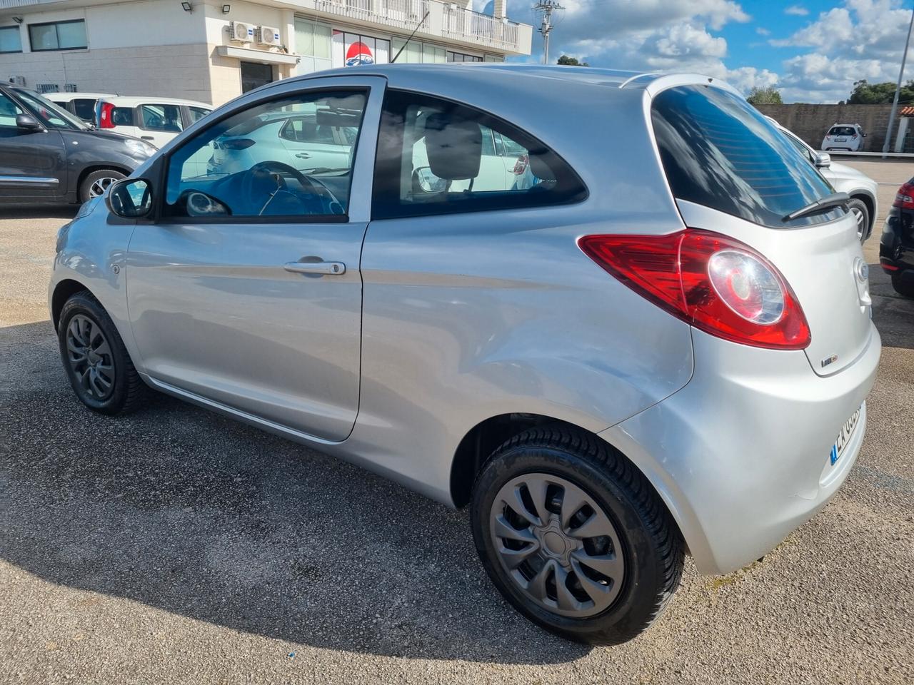 Ford Ka 1.3 TDCi 75CV EURO 4 Titanium