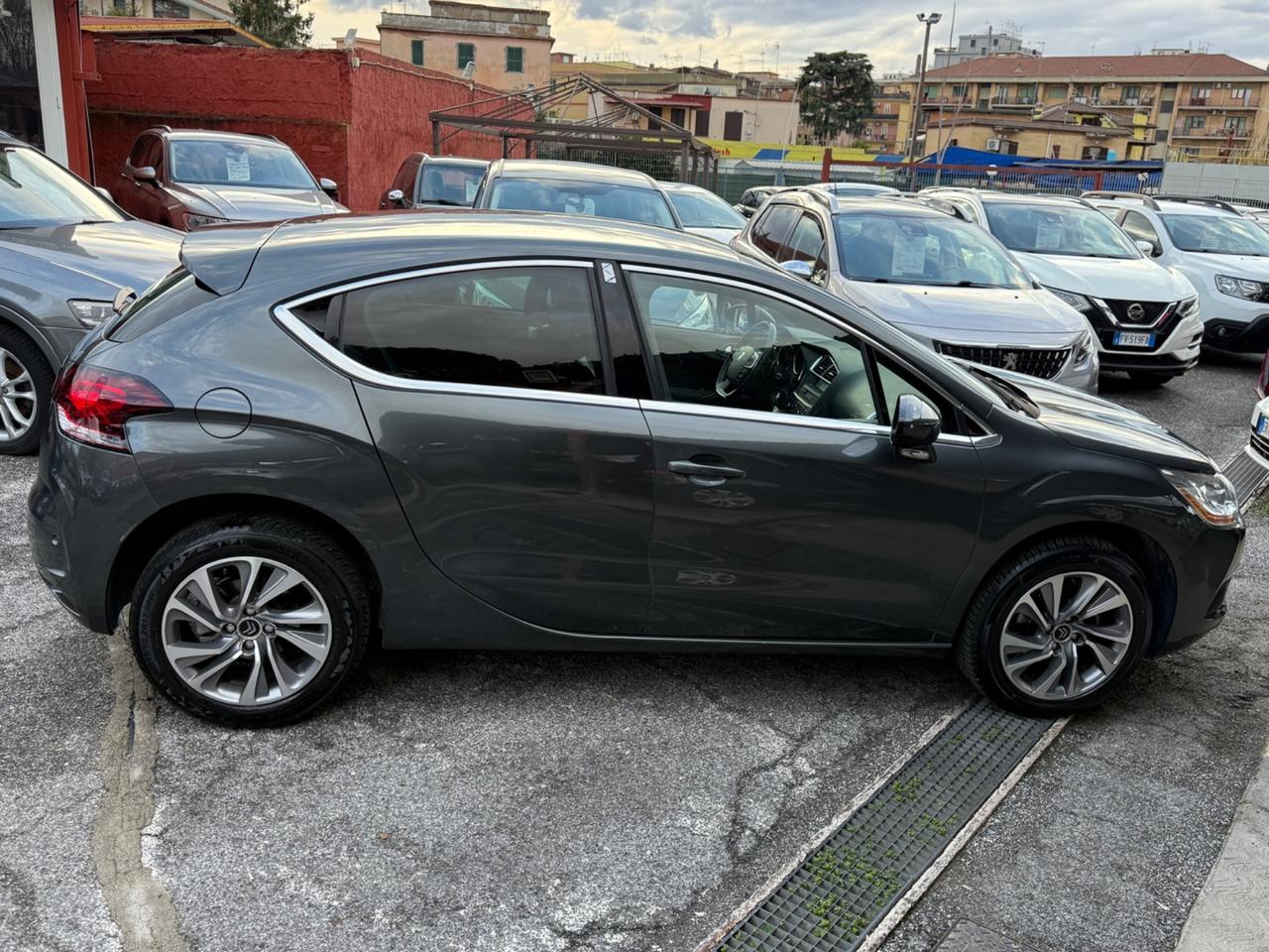 DS4 1.6 e-HDi 115-unipro-automatica-rate-