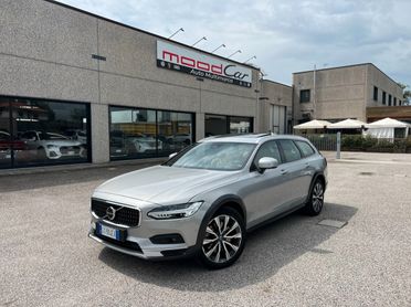 Volvo V90 Cross Country 2.0 b4 Business Pro awd TETTO 12/2022 + IVA
