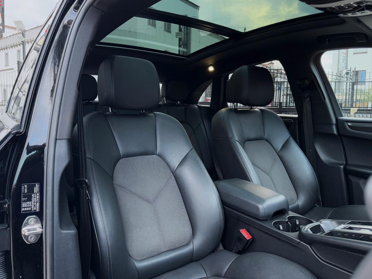 Porsche Macan 2.0 Turbo Benzina 265CV PDK TETTO