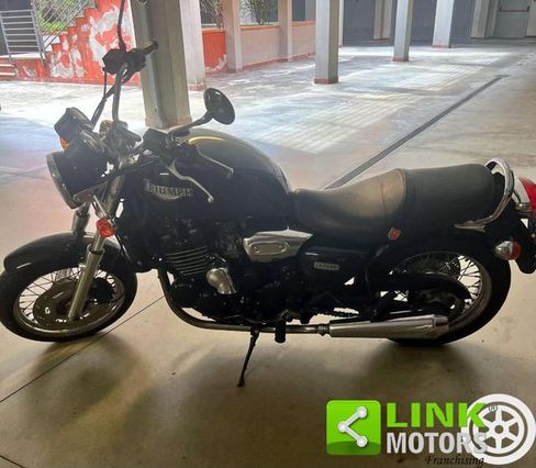 TRIUMPH Legend TT 900 del 2001