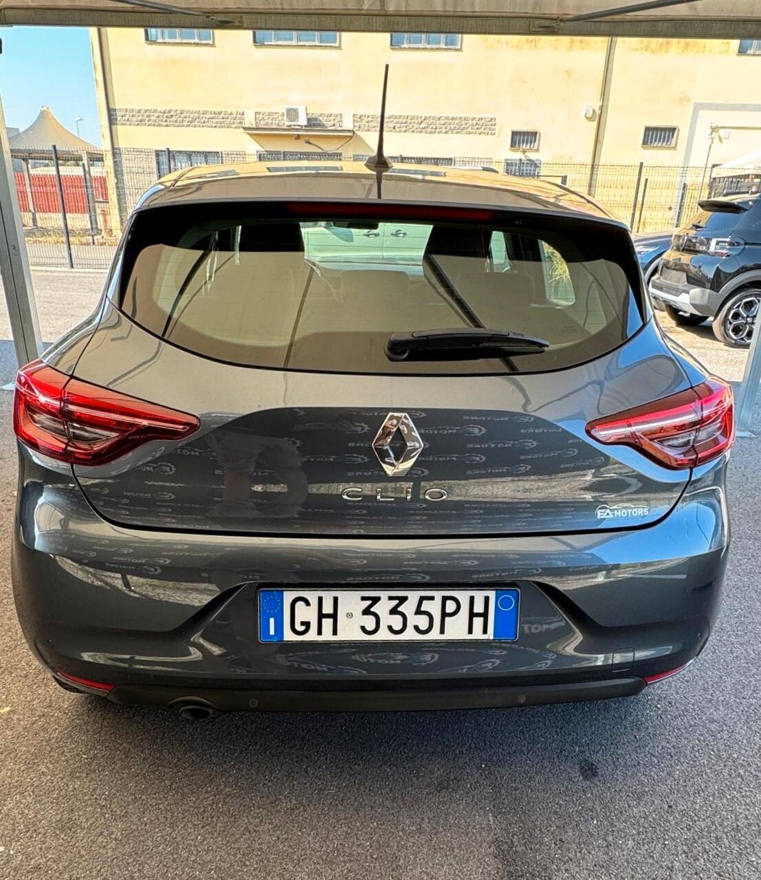 Renault Clio TCe 90 CV 5 porte Business ok neopatentati