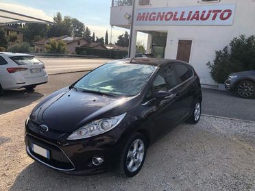 FORD Fiesta 1.4 TDCi 70CV 5 porte Titanium OK NEOPATENTATI