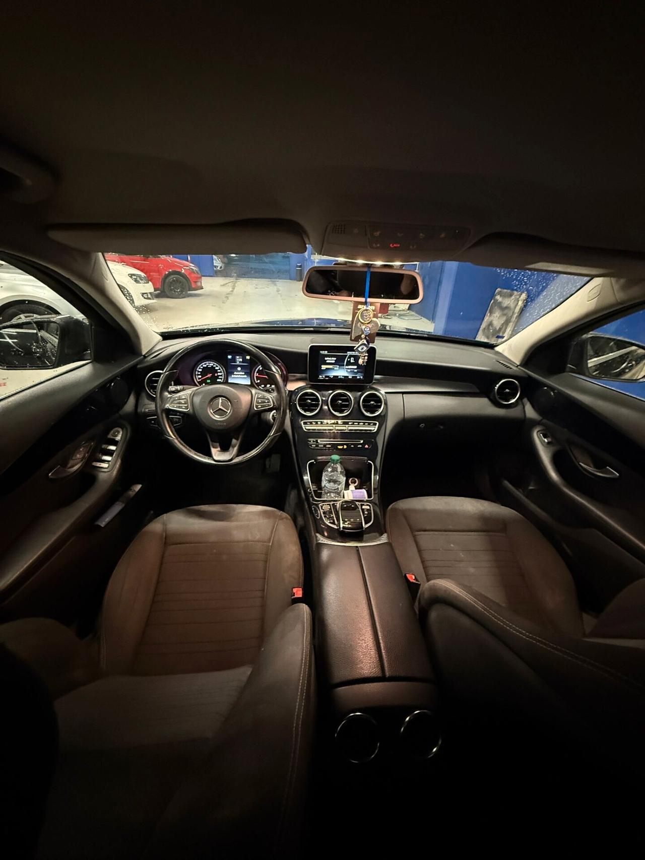 Mercedes-benz C 180 d Premium