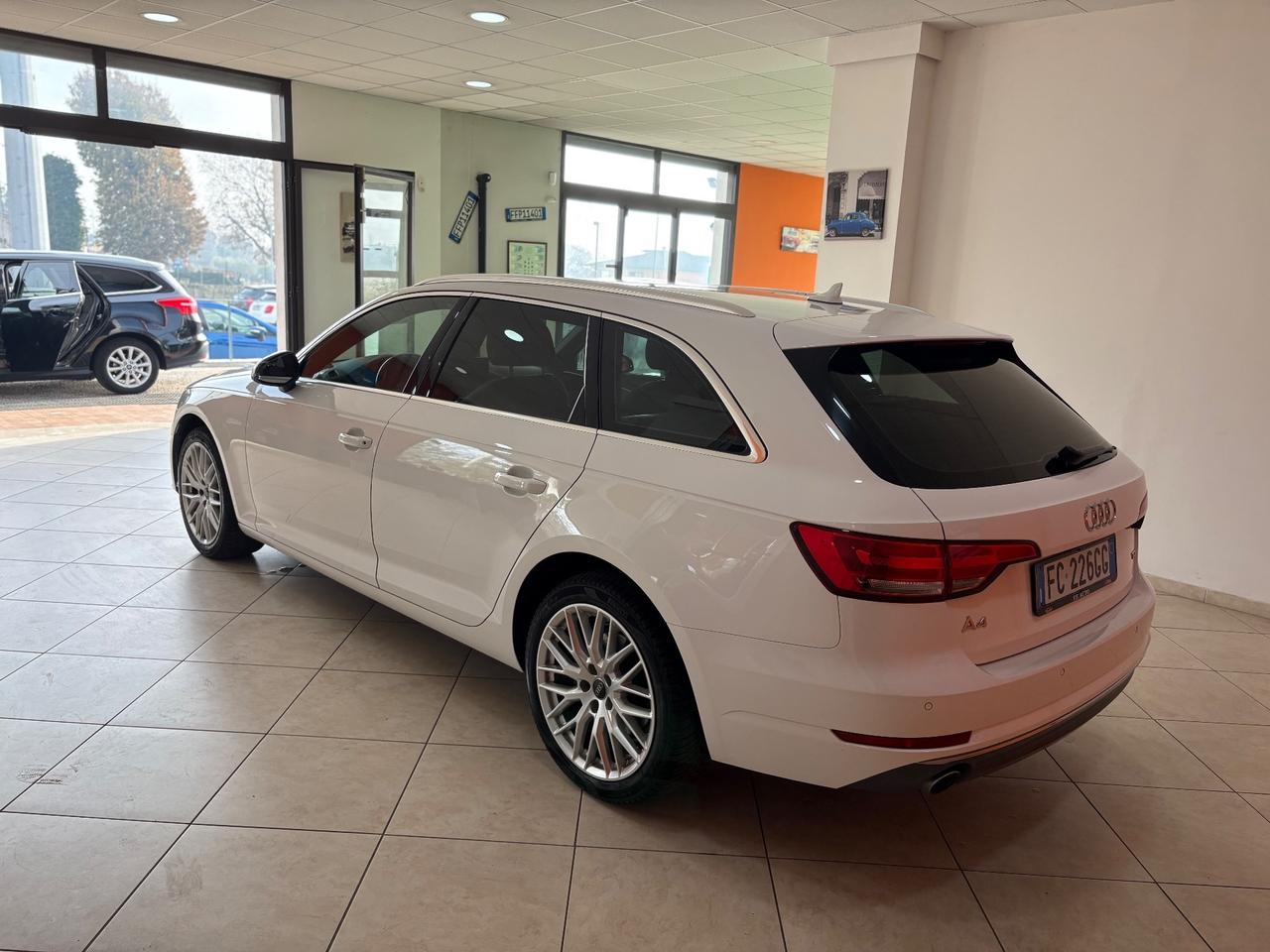 Audi A4 2.0 TDI 150 CV ultra Sport virtual navi xeno permute finanziamenti