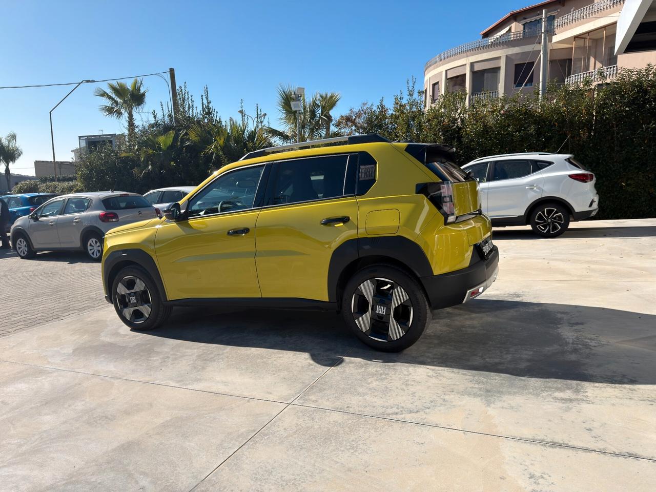 Fiat Grande Panda 1.2 Hybrid 110 CV S&S La Prima