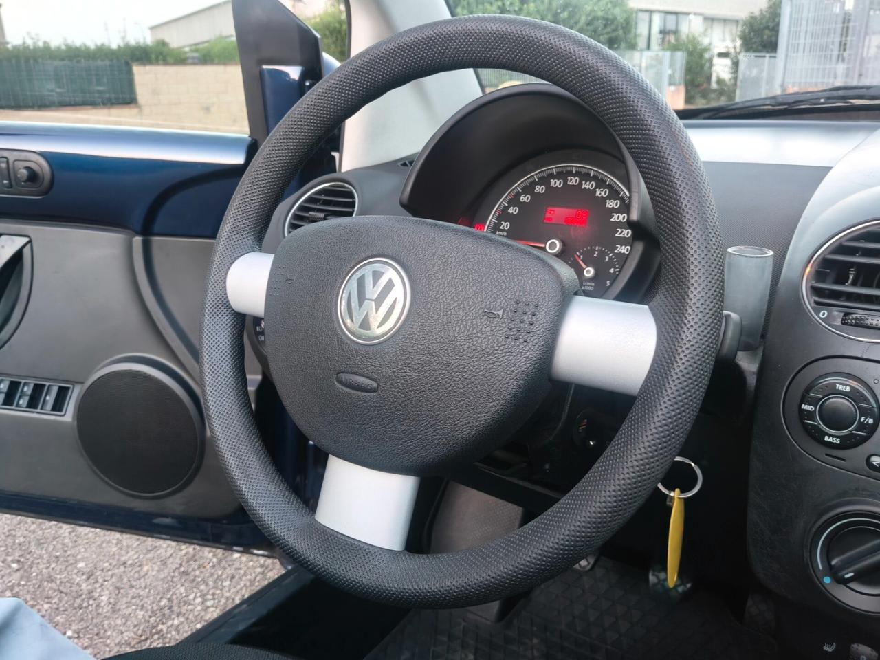 New Beetle 1.9 TDI Cabrio SOLO 126.000 KM