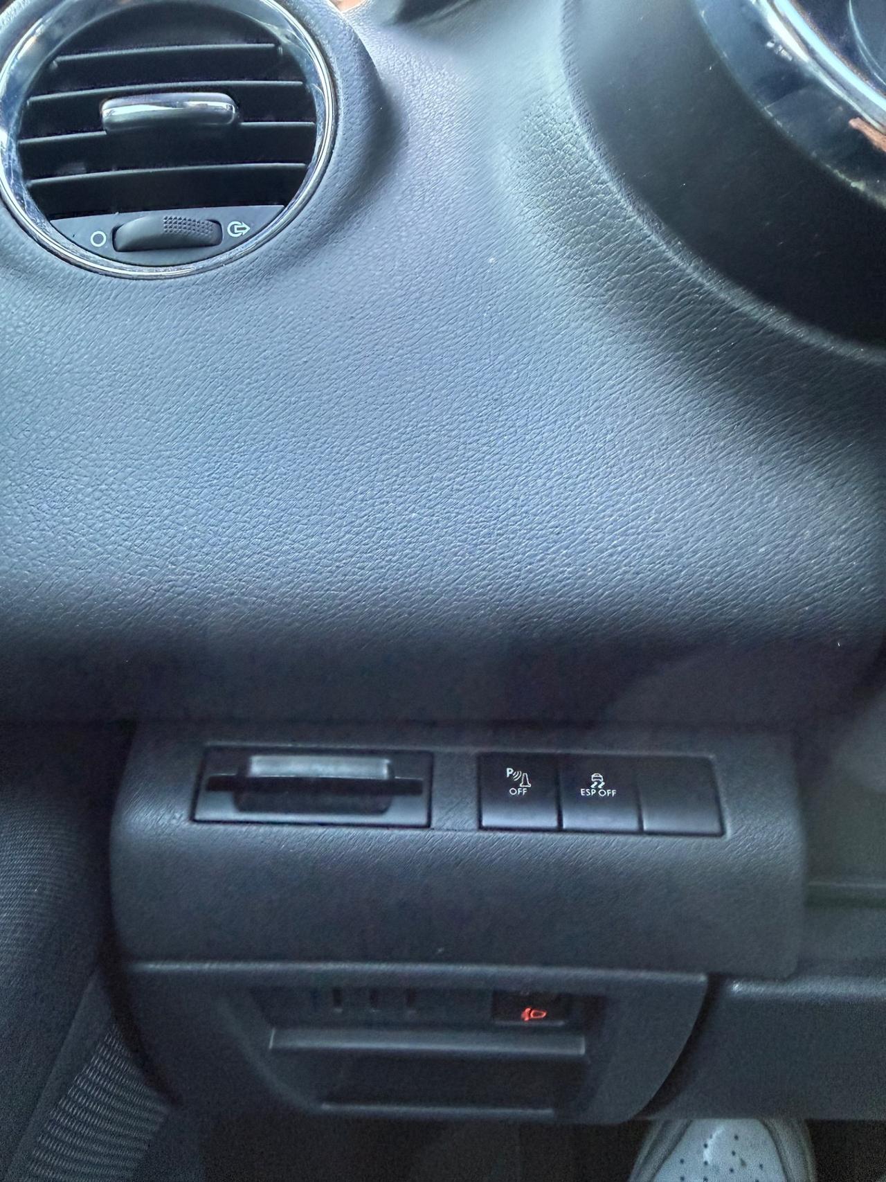 Peugeot 3008 1.6 HDi 110CV Outdoor