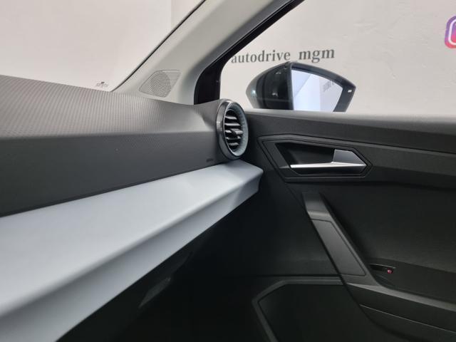 SEAT Ibiza 1.0 EcoTSI 95 CV 5 porte Black Edition