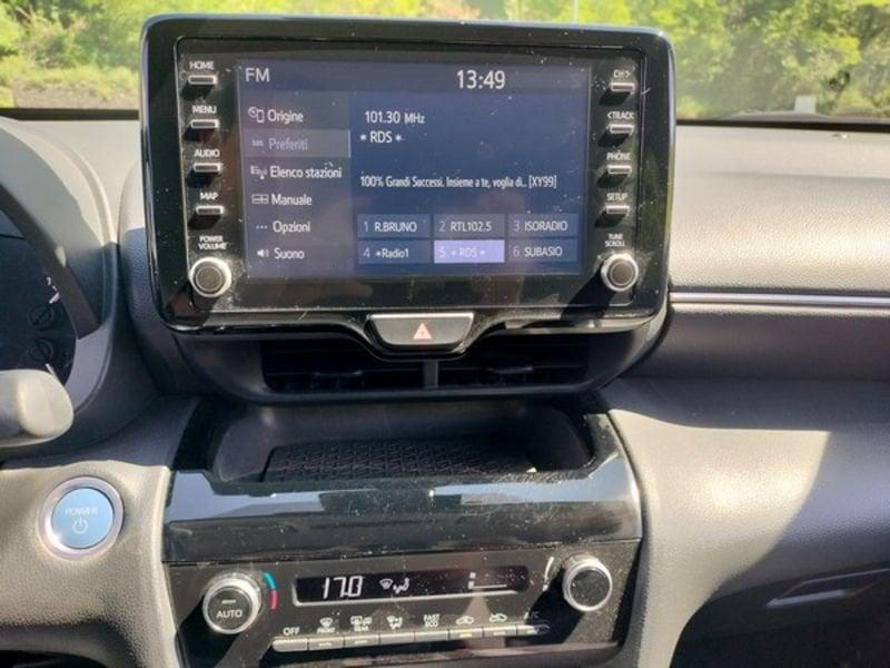 Toyota Yaris Cross 1.5H (116 CV) E-CVT Business AWD-i