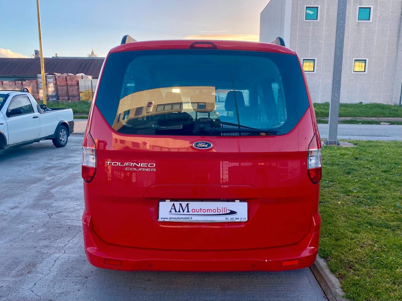 Ford Tourneo Courier 1.0 EcoBoost 100 CV S&S Plus