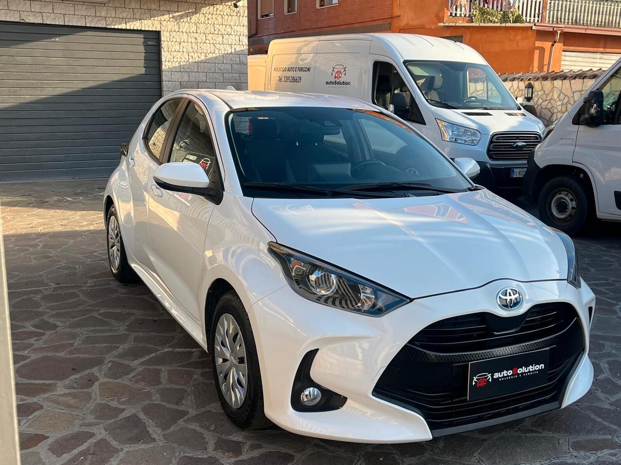 Toyota Yaris 1.5 Hybrid 5 porte Active