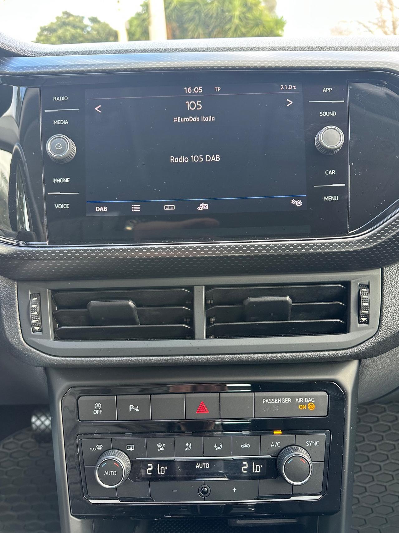 Volkswagen T-Cross 1.6 TDI DSG SCR Style BMT