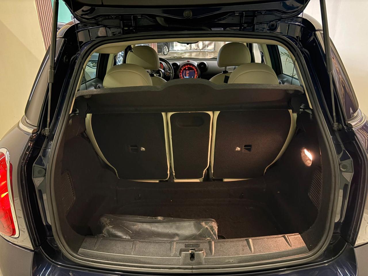 Mini Cooper SD Countryman 2000cc 143cv automatico