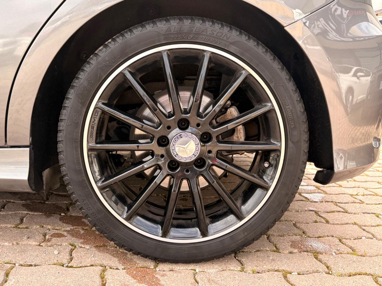 Mercedes-benz A 180 CDI Automatic Premium AMG