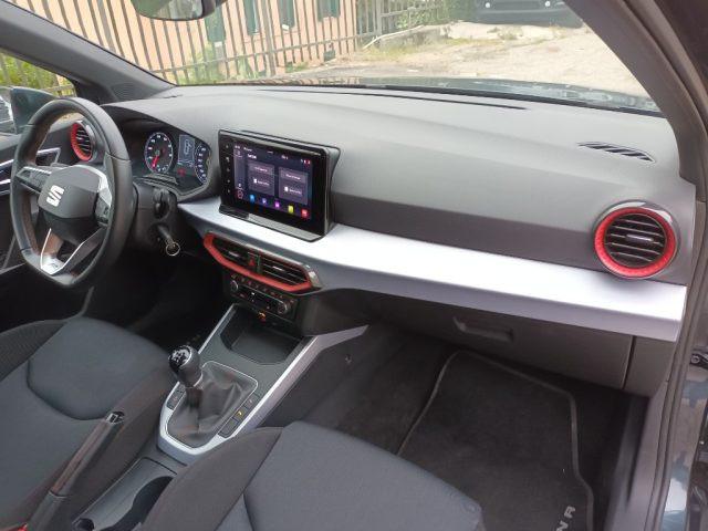 SEAT Arona 1000 ECOTSI FR 110CV NAV CARPLAY CAM"17 ITALIA