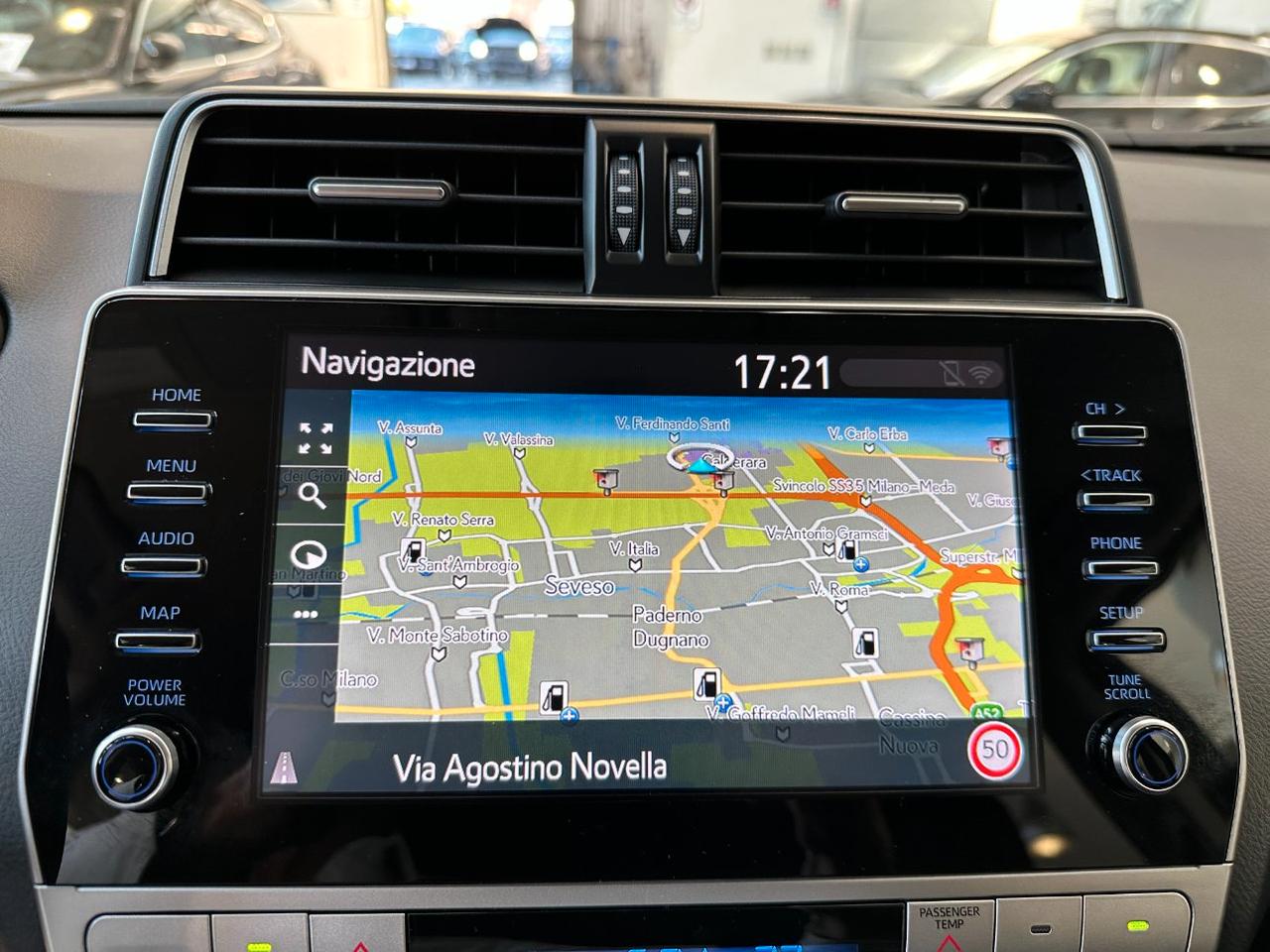 Toyota Land Cruiser 3 Porte 2.8 d-4d Lounge auto - Gancio Traino