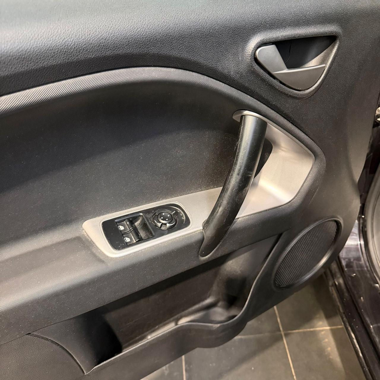 Alfa Romeo MiTo 1.3 JTDm 85 CV S&S Distinctive 3porte