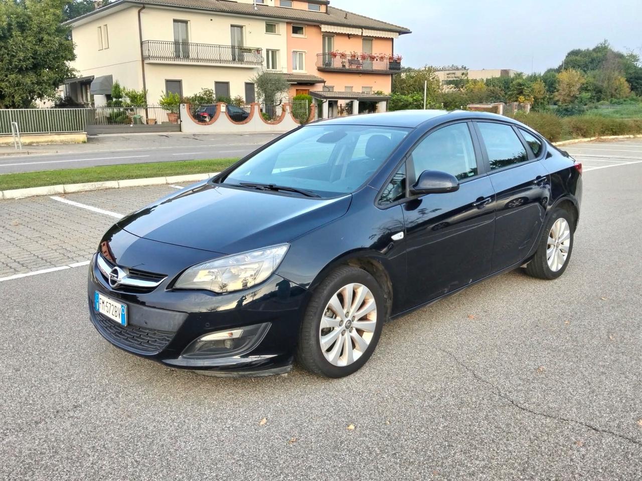 Opel Astra 1.4 Turbo 140CV 4P*GPL*Navi*Pdc*Cruise