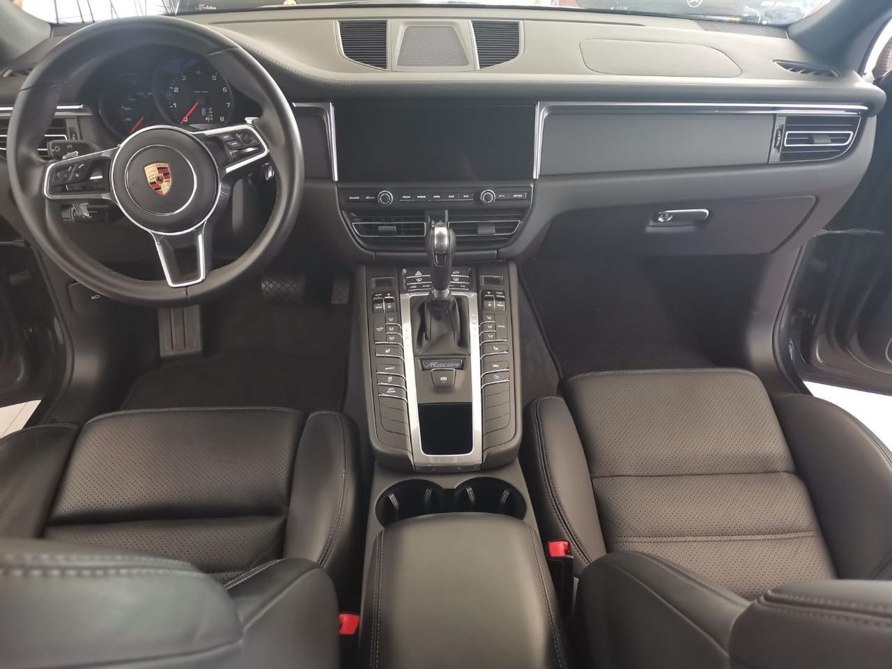 Porsche Macan 2.0 PDK