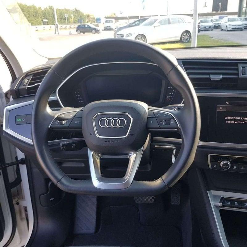 Audi Q3 Sportback 35 2.0 150 CV TDI Tronic Business Plus