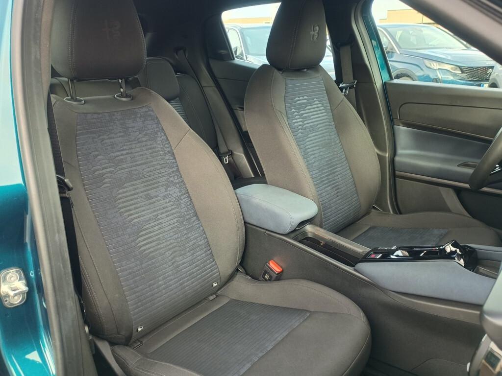 Alfa Romeo Junior 1.2 136 CV Hybrid eDCT6