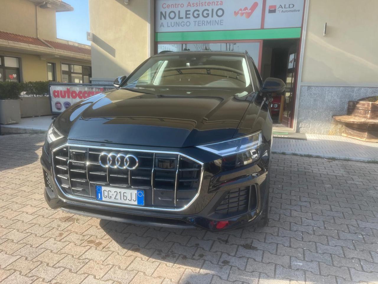 Audi Q8 45 TDI quattro tiptronic Sport