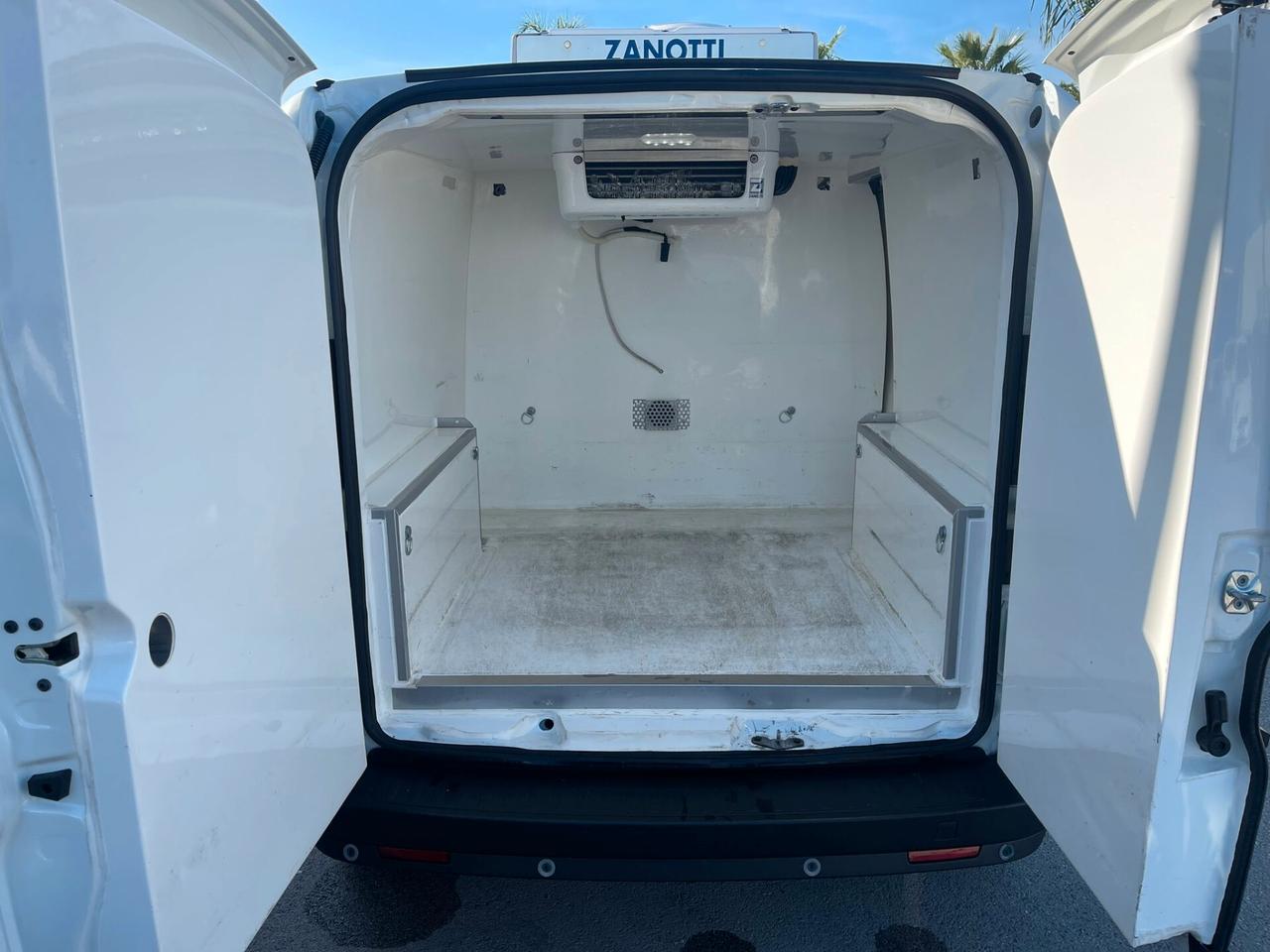 FIAT DOBLO 1.3 MJT FRIGO ATP 2025