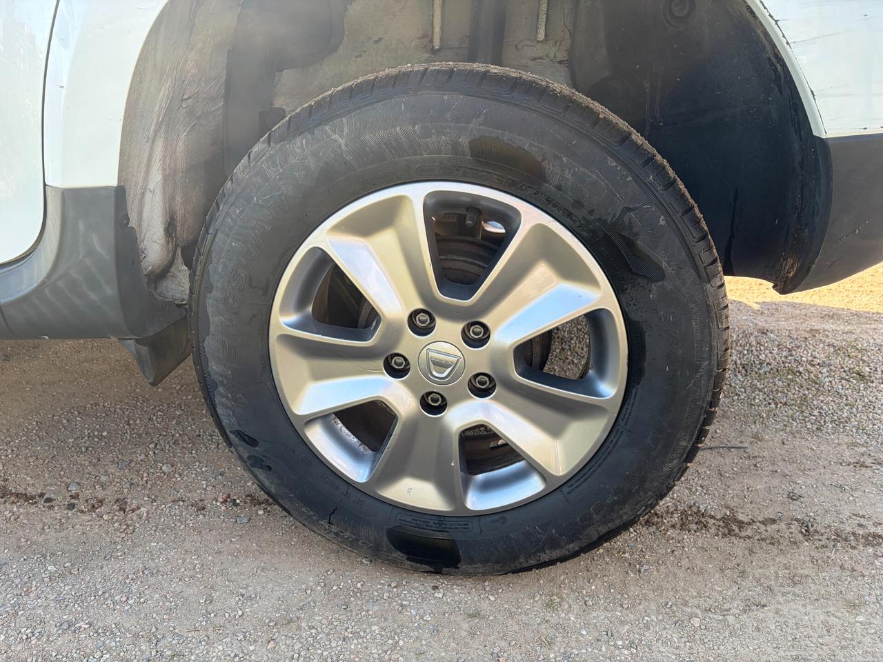 DACIA DUSTER 1.5 DCI 4X2 116.000 KM ANNO 2014 GARANTITA