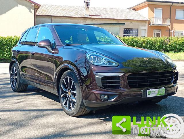 PORSCHE Cayenne 3.0 V6 tdi Platinum Edition 245cv tiptronic