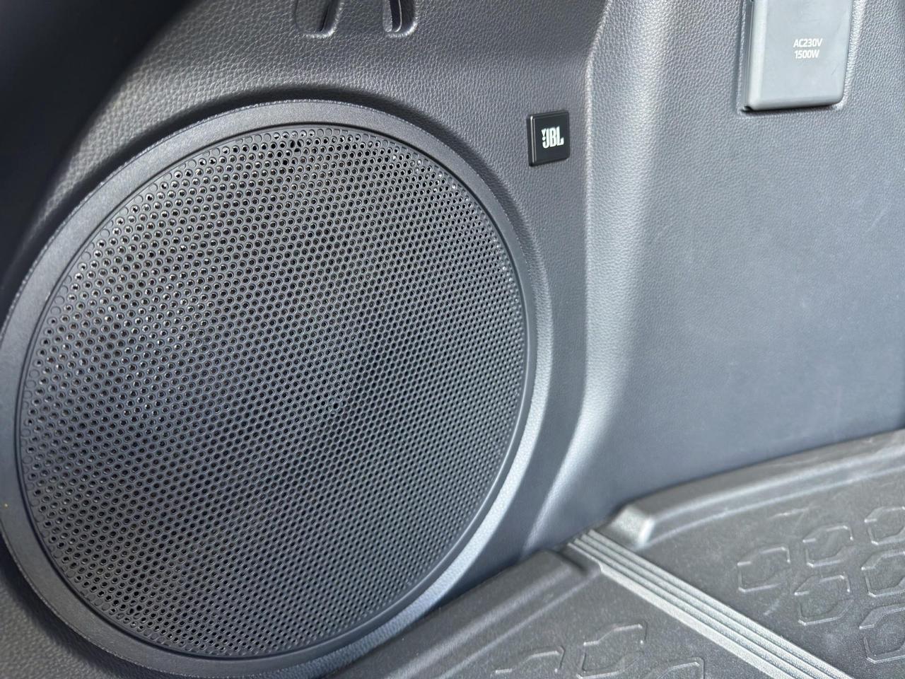 Toyota C-HR 2.0 phev Lounge Premiere fwd e-cvt