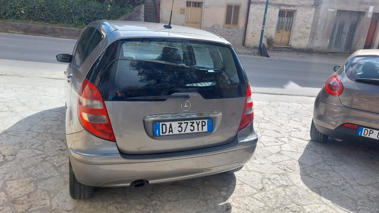 MERCEDES CLASSE A 180 PREZZO TRATTABILE