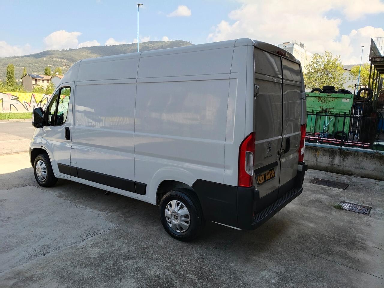 Peugeot Boxer 333 2.2 BlueHDi 140cv S&S Furgone